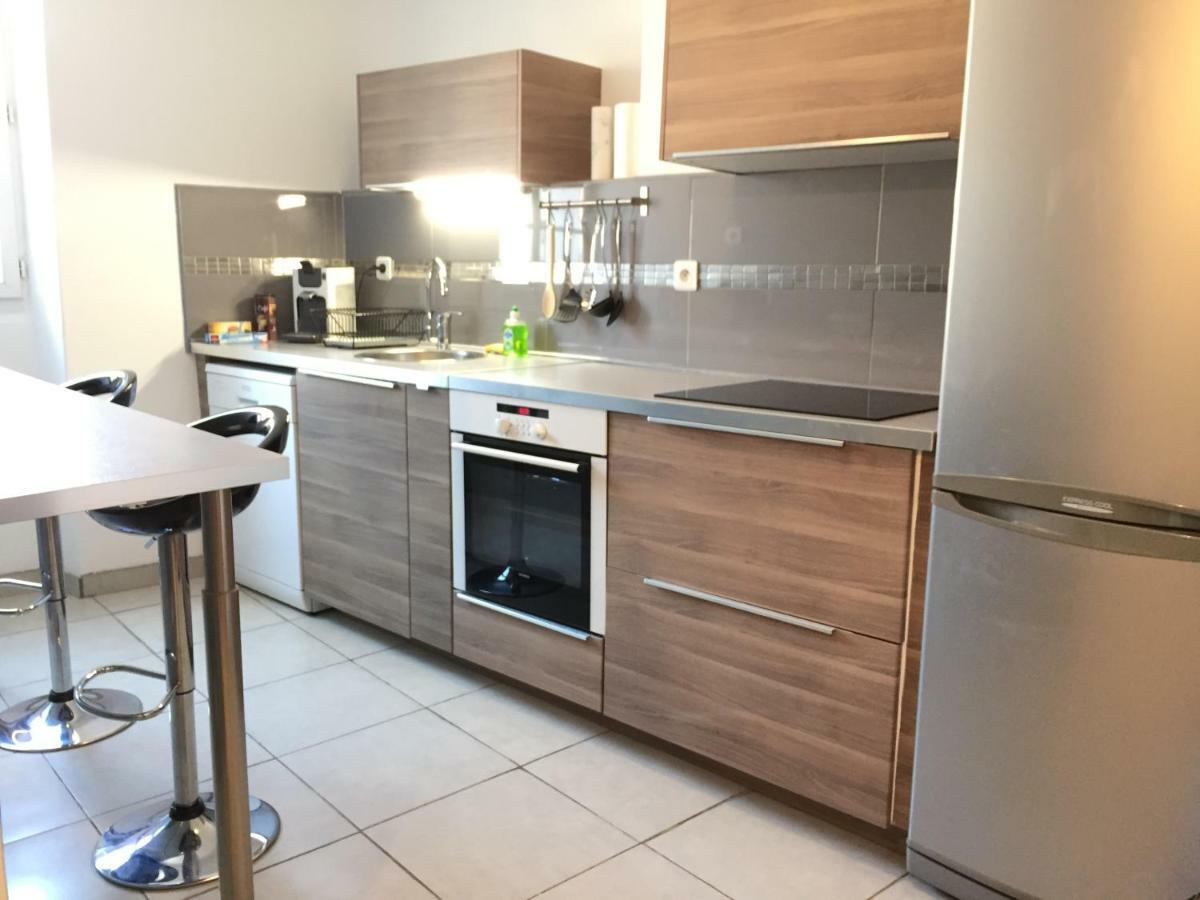 La Cle - Climatisation - Wifi - Parking Gratuit A Proximite Apartment Hyeres Exterior photo